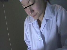 トイレ排泄盗撮スパイカメラ映像ベスト4時間73人　サンプル画像10